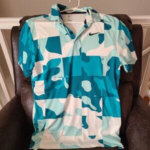 Tiger Woods Nike Golf Activewear